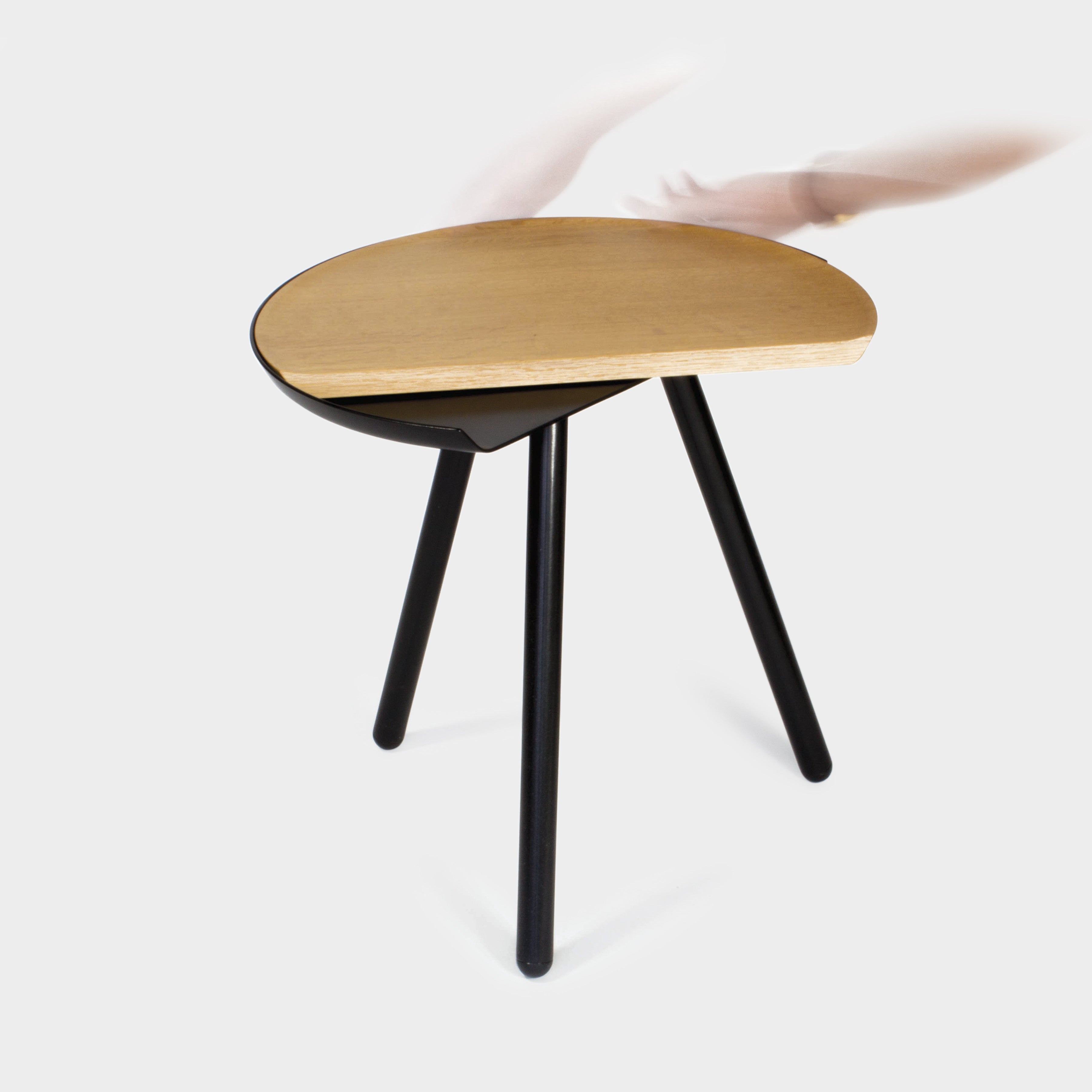 Black and Oak Eclipse Table