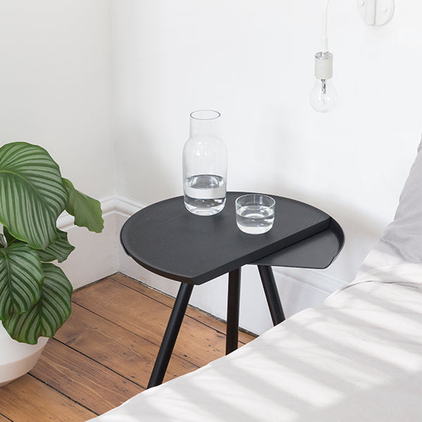 Black Eclipse Table