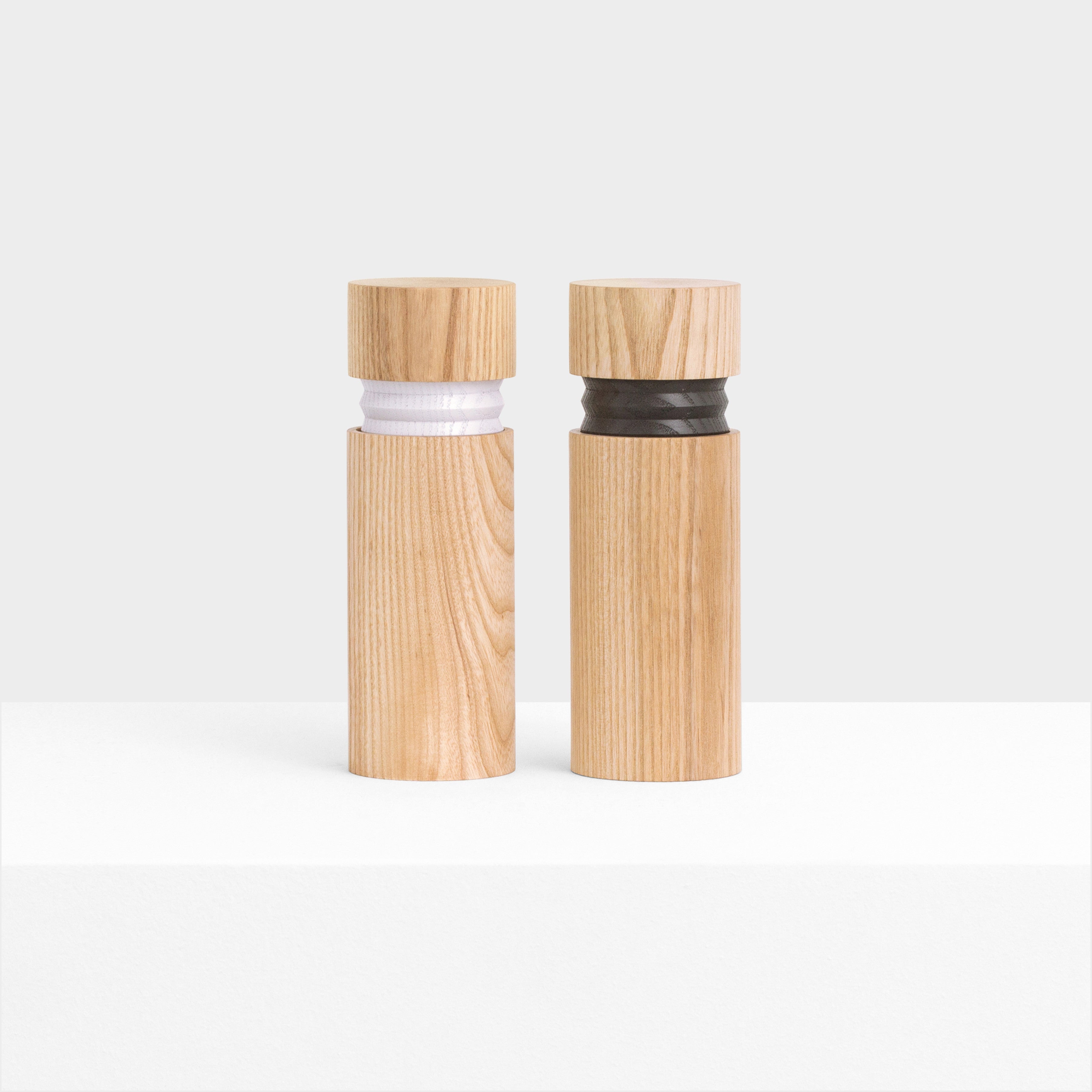 Black and White Core Bellow Grinders